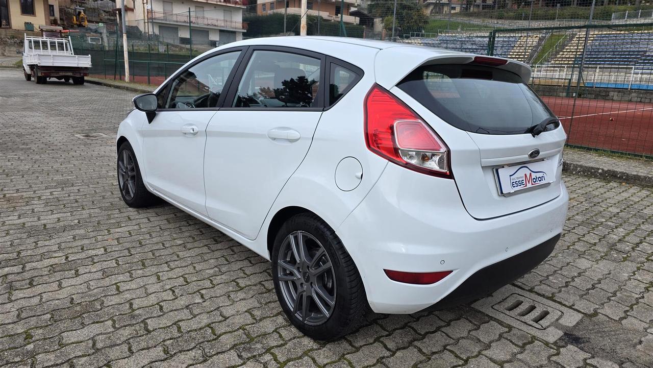 Ford Fiesta 1.5 TDCi 75CV 5 porte Titanium