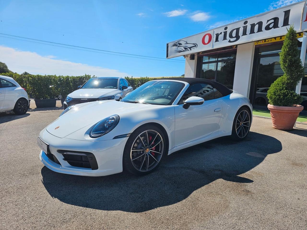 Porsche 911 Carrera Cabriolet