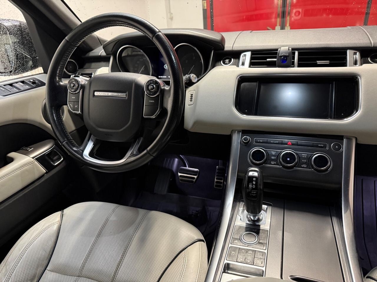 Land Rover Range Sport 3.0 TDV6 HSE