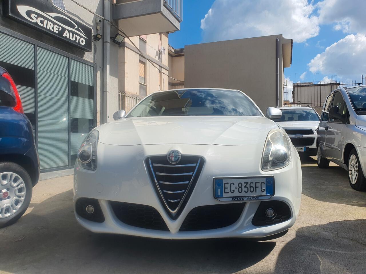 Alfa Romeo Giulietta 1.6 JTDm-2 105 CV Distinctive