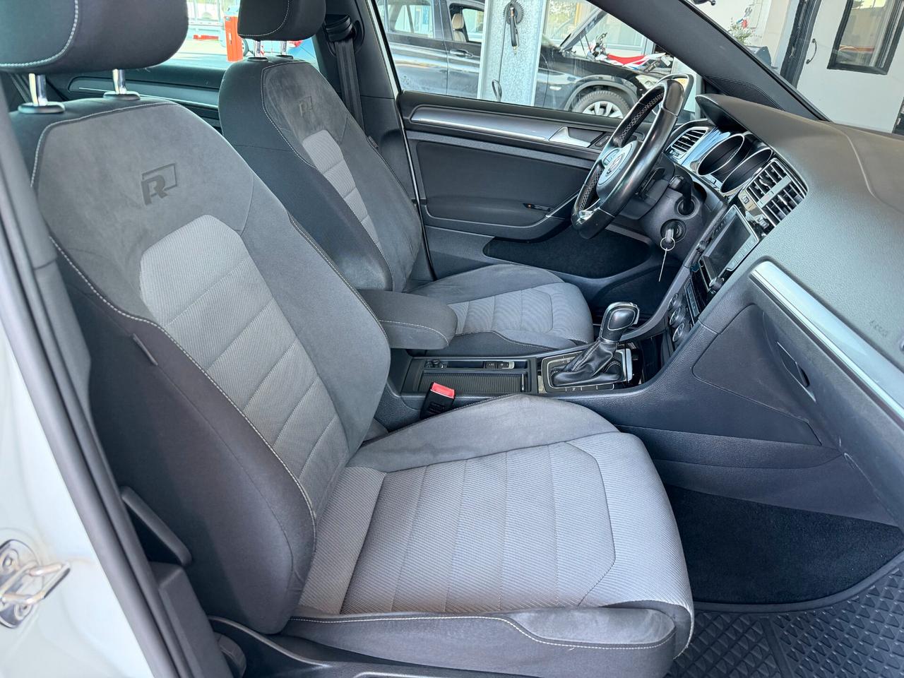 Volkswagen Golf 1.4 TSI 5p. Sport Edition