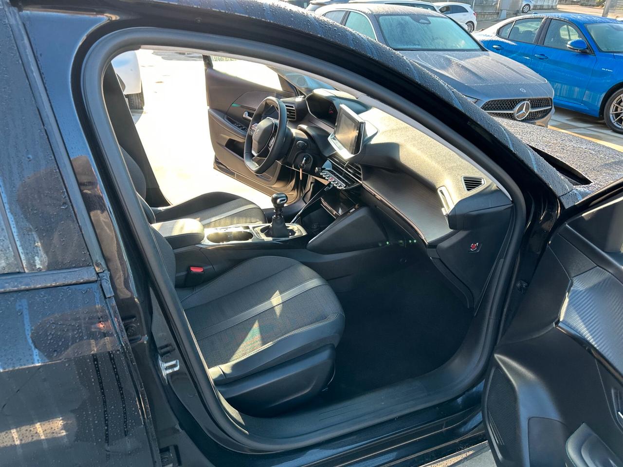Peugeot 208 PureTech 100 Stop&Start 5 porte Allure