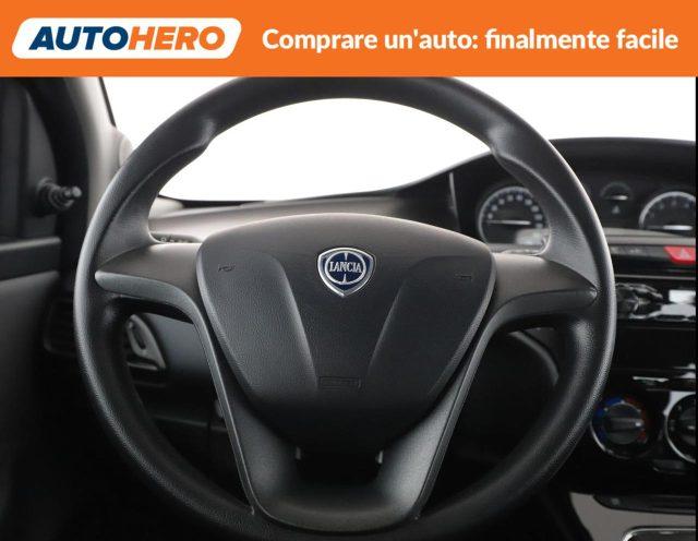 LANCIA Ypsilon 1.2 69 CV 5 porte Silver