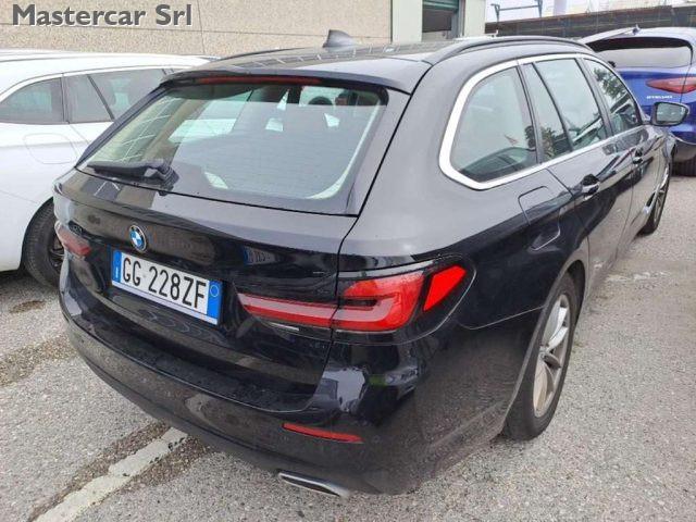 BMW 520 520d Touring mhev 48V xdrive Luxury auto - GG228ZF