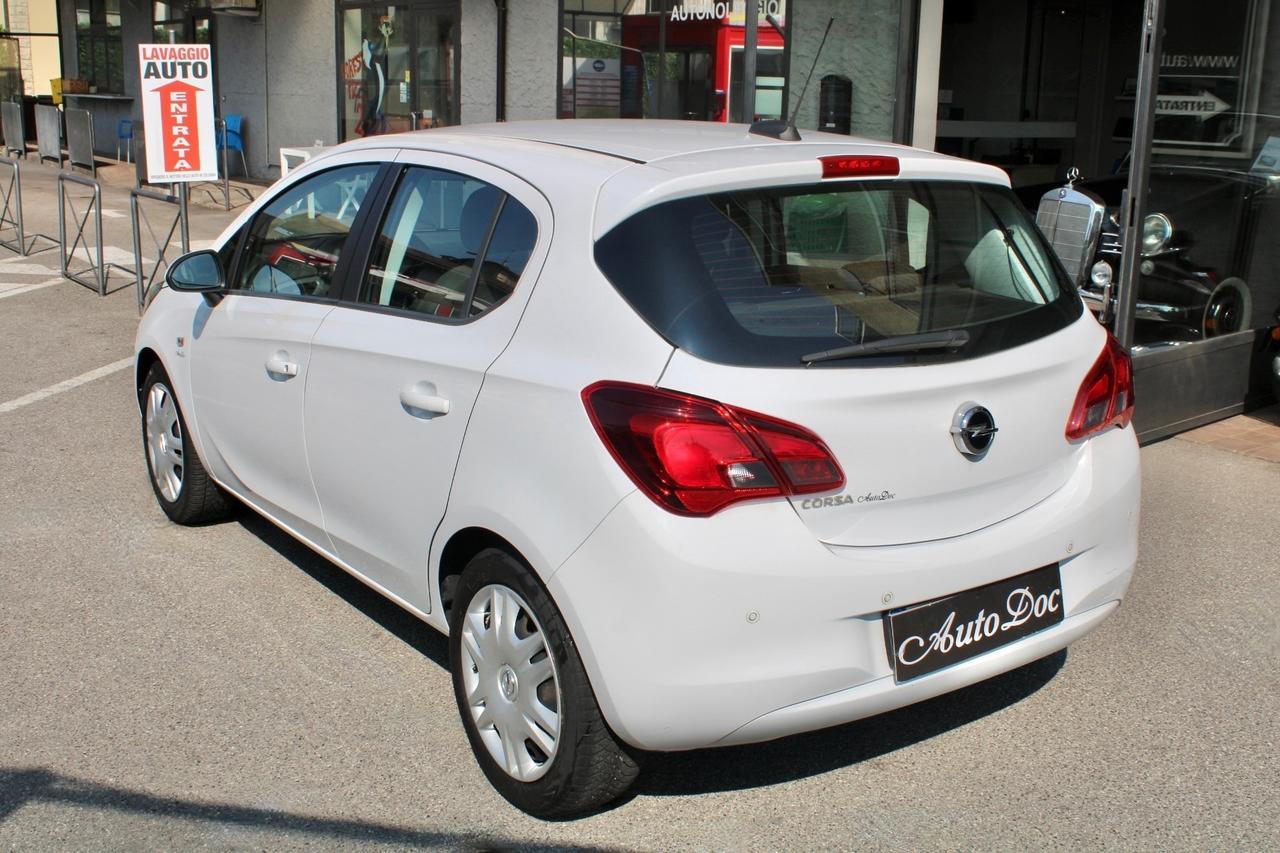 Opel Corsa 1.4 90CV GPL Tech 5 porte PER NEOPATENTATI