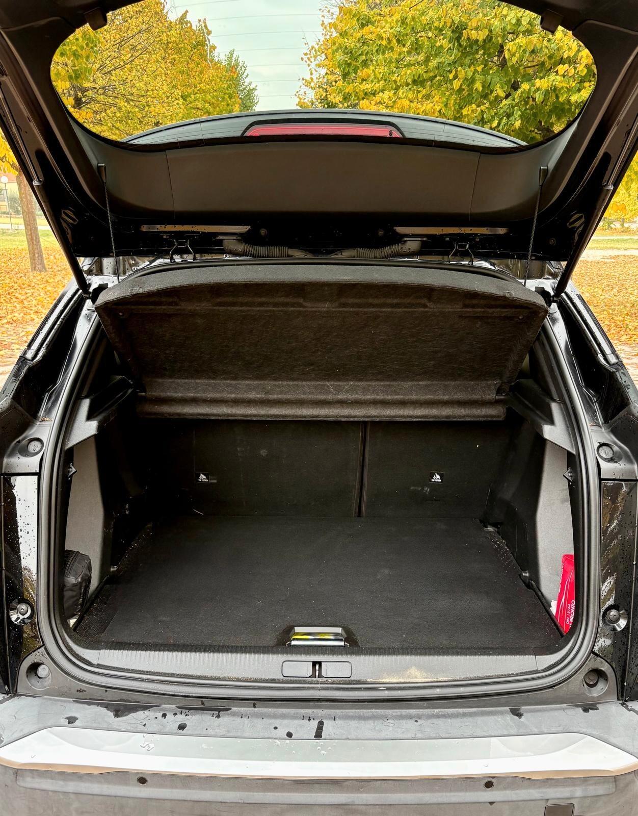 Peugeot 2008 PureTech 100 S&S Allure Pack