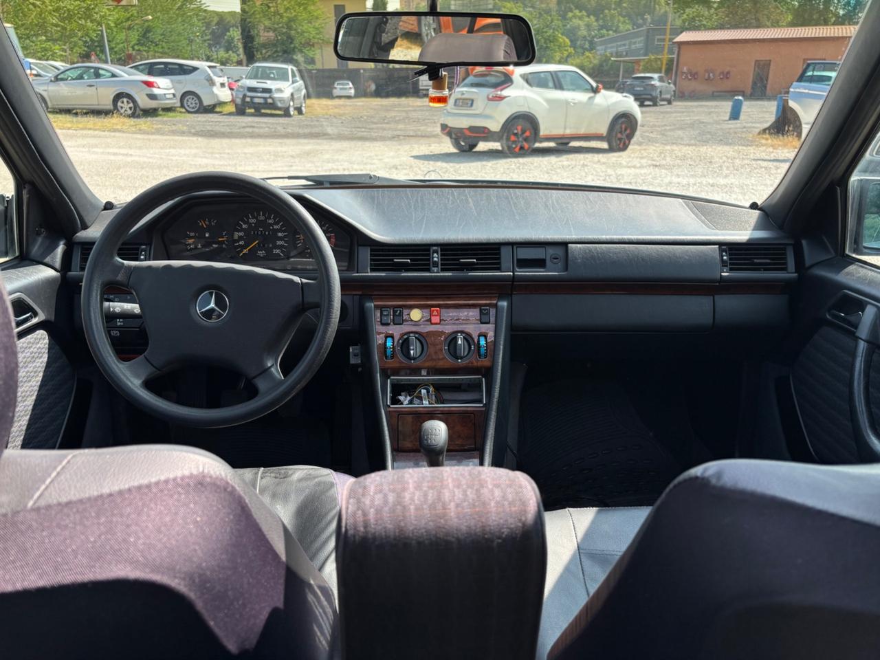 Mercedes-benz 200E metano
