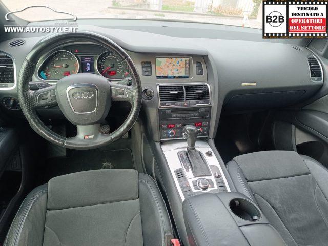 AUDI Q7 3.0 V6 TDI 240Cv *7POSTI* quattro Tiptronic S-LINE