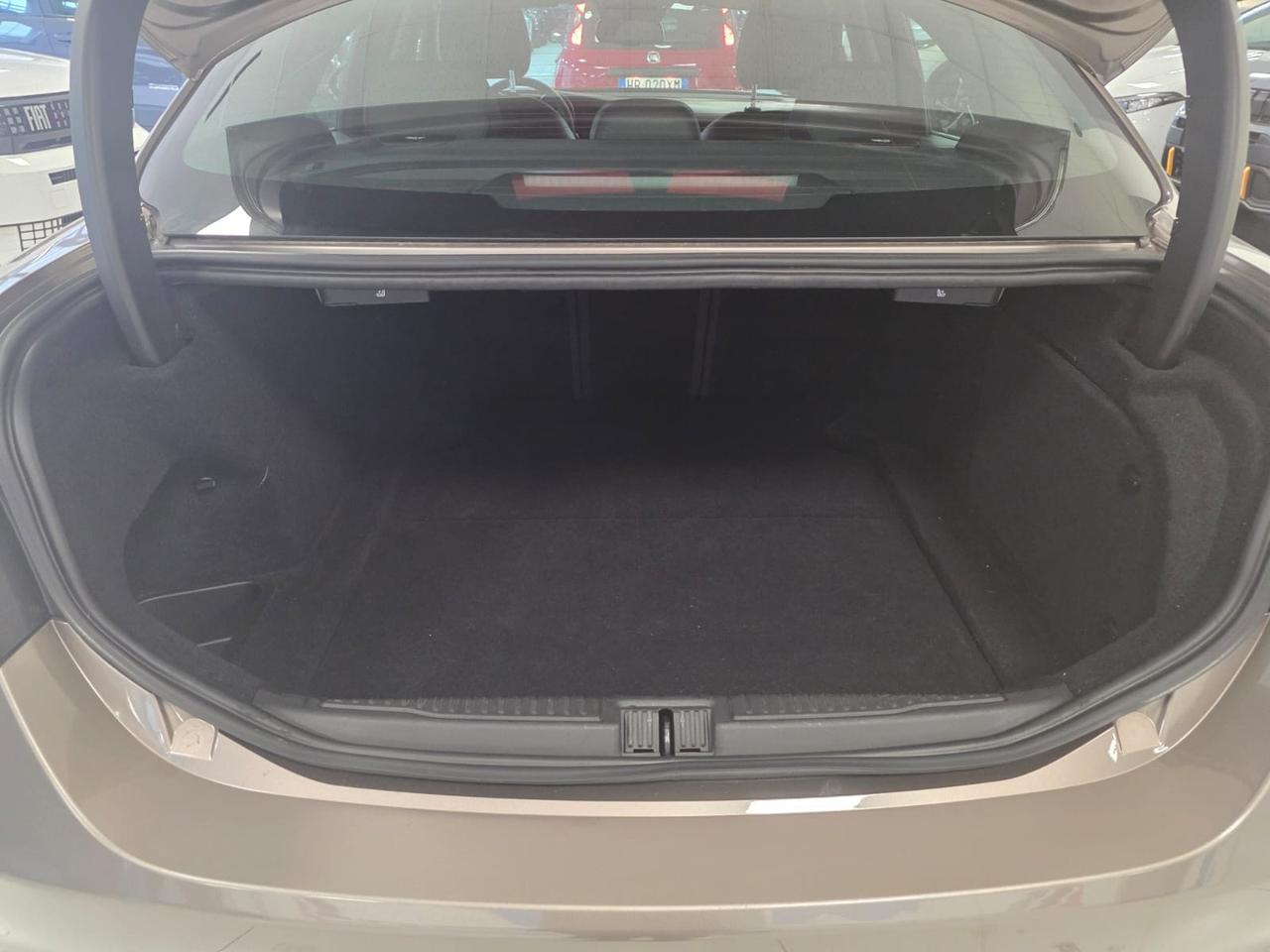 ALFA ROMEO Giulia 2.2 t Business 160cv auto my19