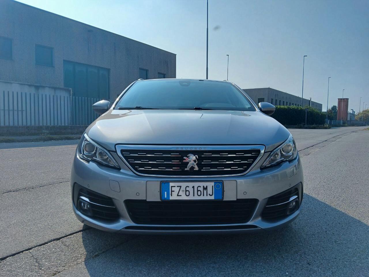 Peugeot 308 BlueHDi 130 S&S EAT8 SW Allure
