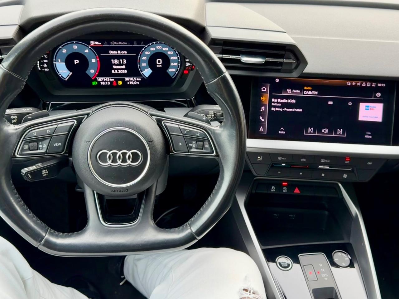Audi A3 Sedan 35 TDI S tronic