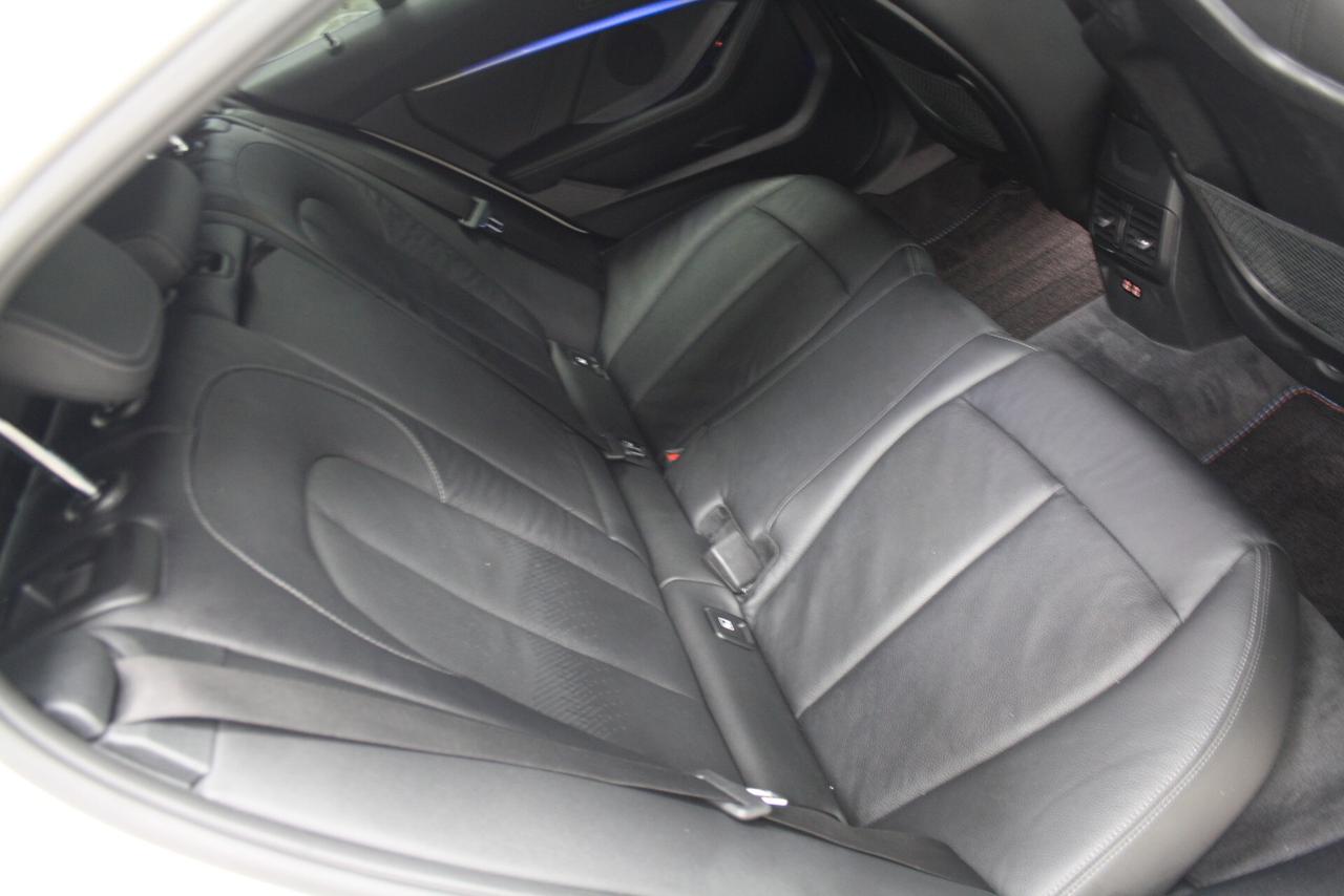 BMW 118D AUTOM 150CV SPORT *2021