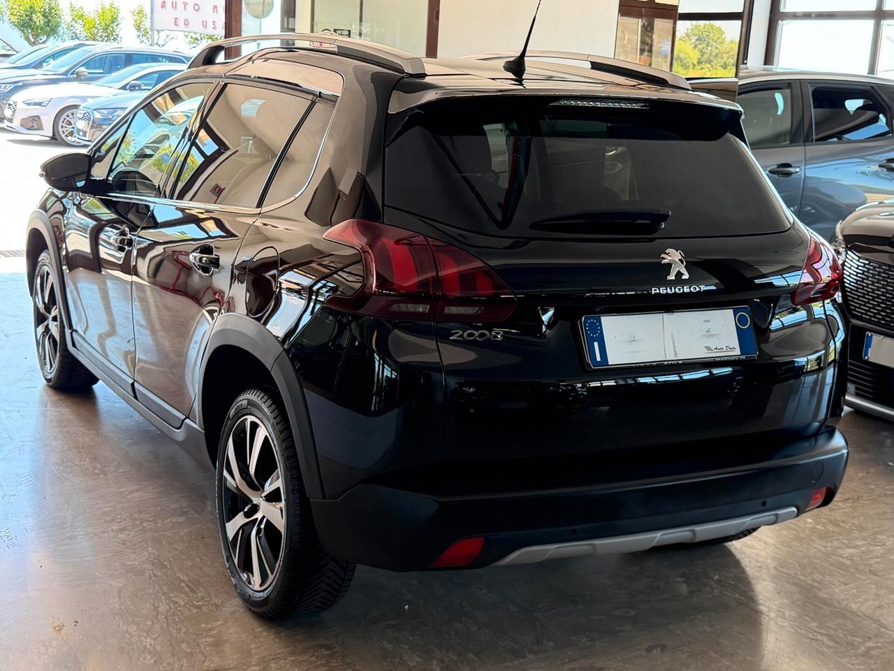 Peugeot 2008 1.6 BLUEHDI 100 cv. ALLURE