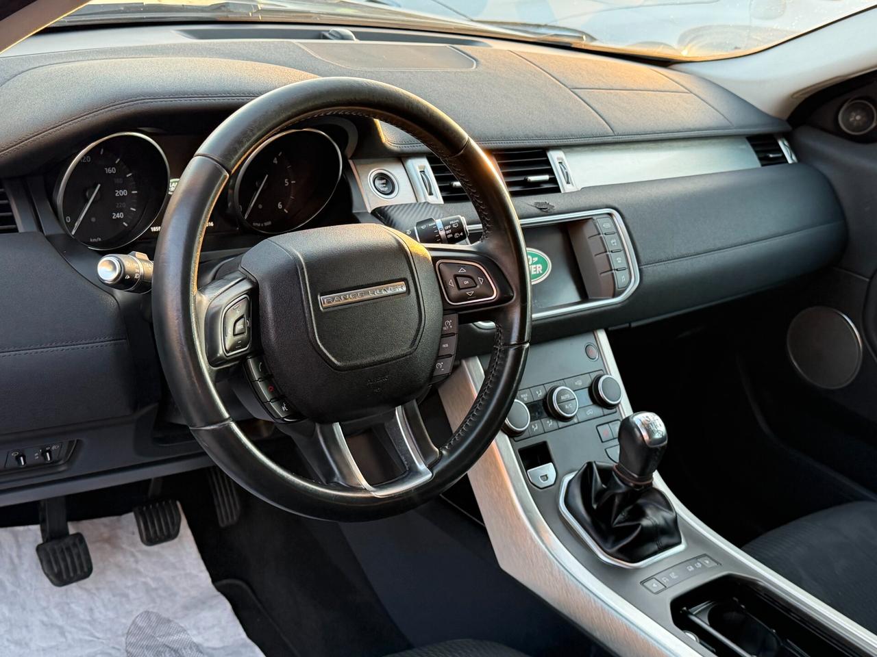 Land Rover Range Evoque 2.0 TD4 PURE (AUTO DA RIPRISTINARE)