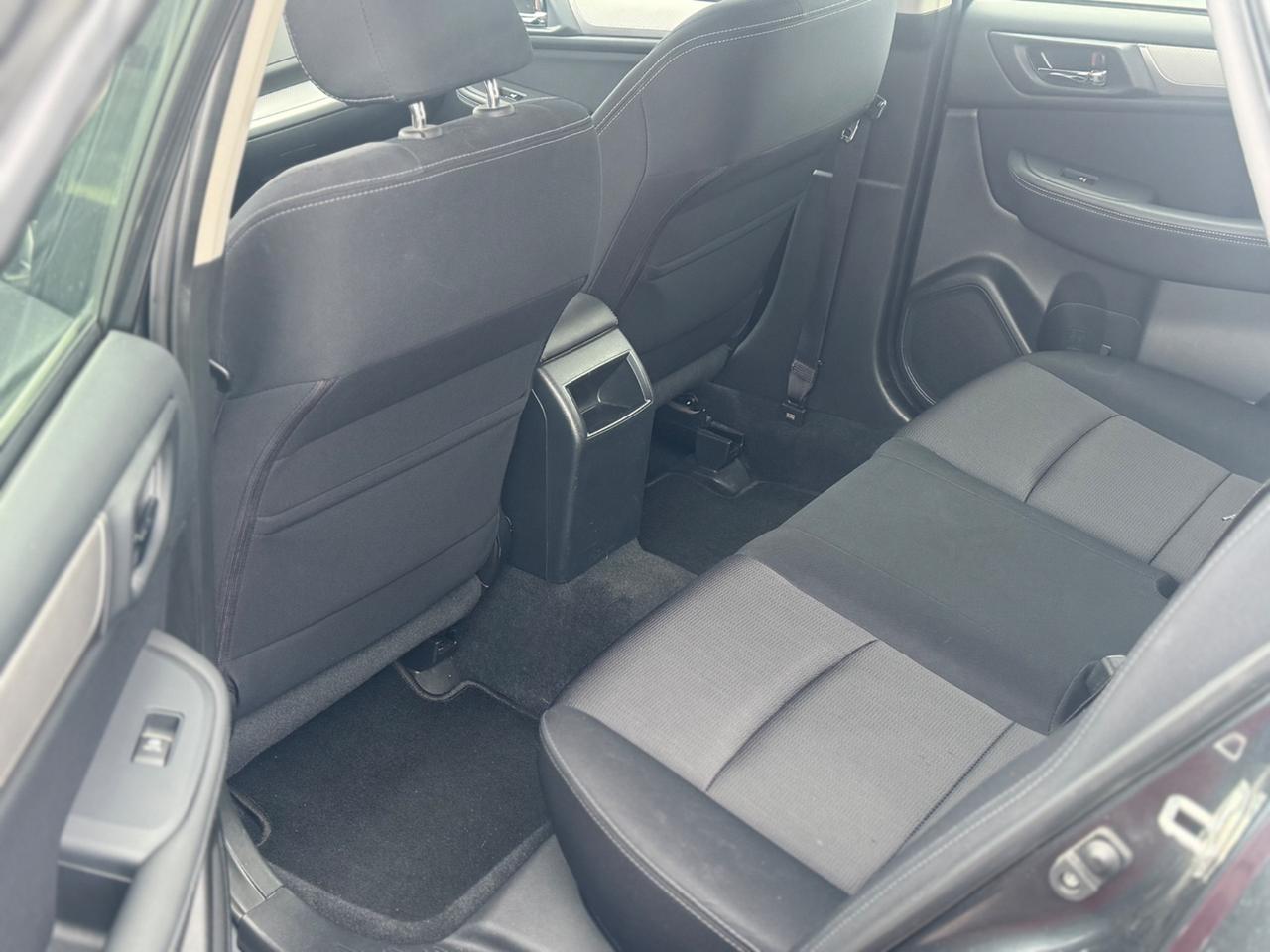 Subaru OUTBACK 2.0d Automatico Euro 6!