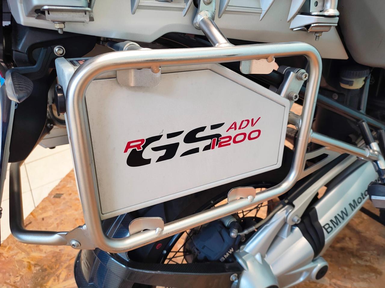 Bmw R 1200 GS Adventure con Tris valigie Alluminio