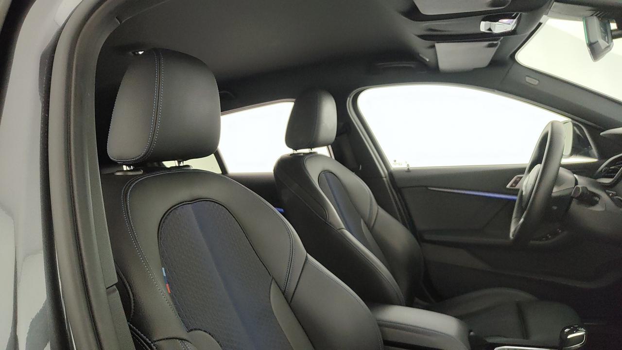 BMW Serie 1 F40 - 116d Msport auto