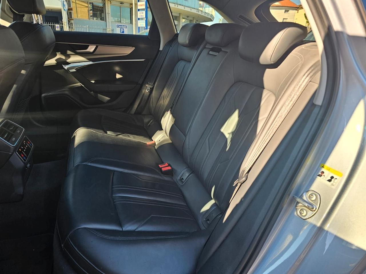 Audi A6 Avant 45 3.0 TDI quattro tiptronic Business Design