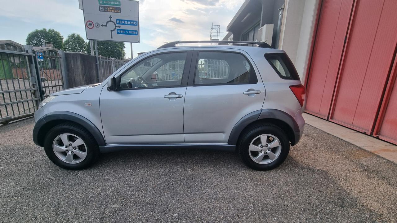 Daihatsu Terios 1.5 4WD TOP S
