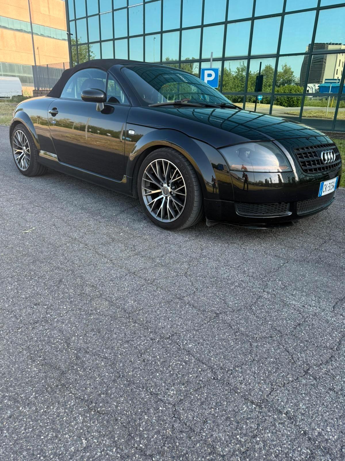 Audi TT Roadster 1.8 T 20V 179 CV cat