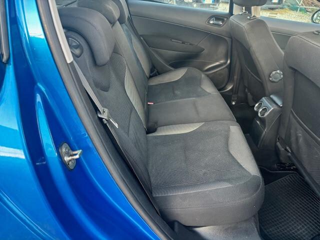 Peugeot 308 1.6 THP 150CV 5p. Tecno (5 Marce)