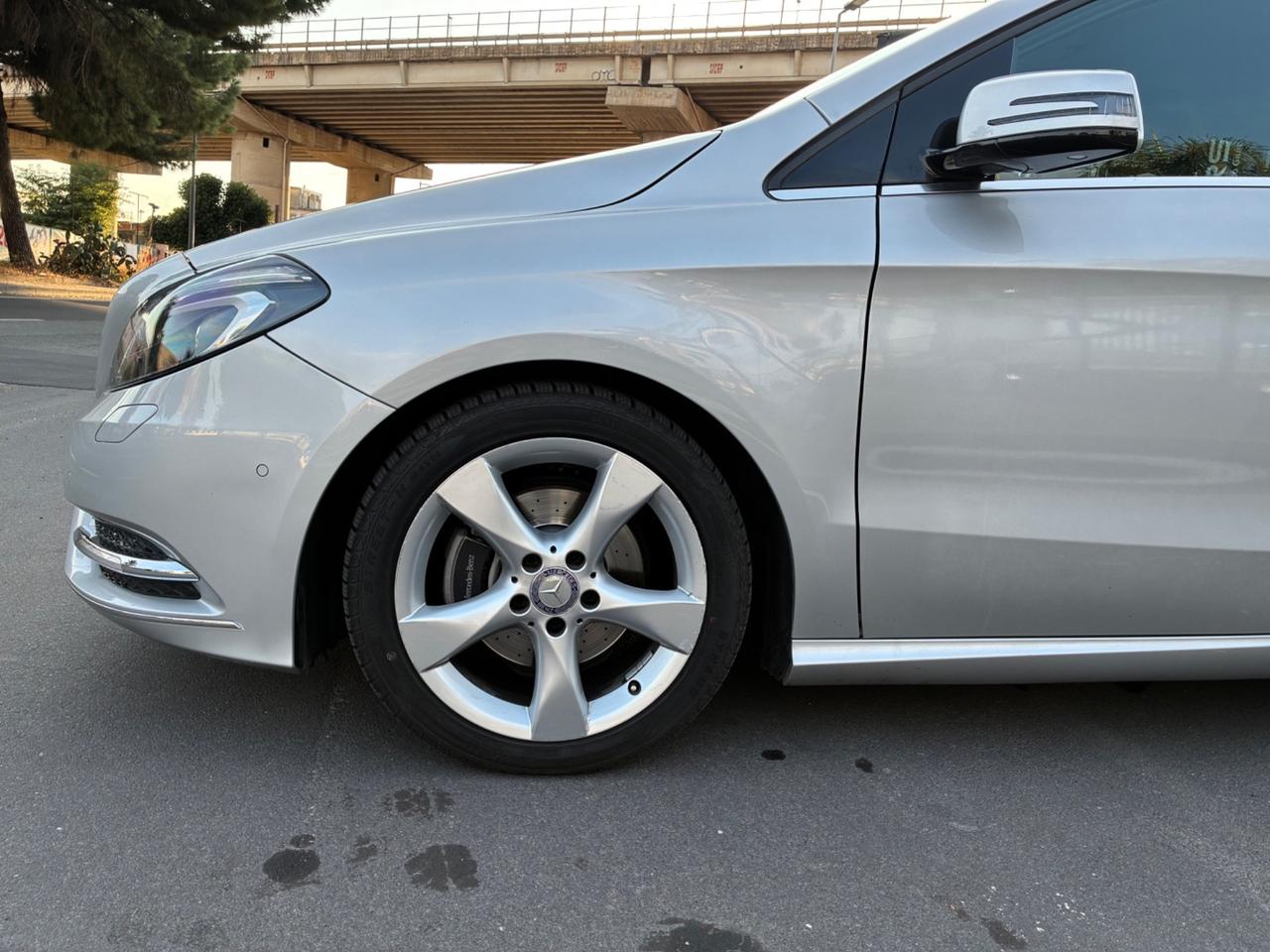 Mercedes classe B 200 premium SOLO 86.000KM