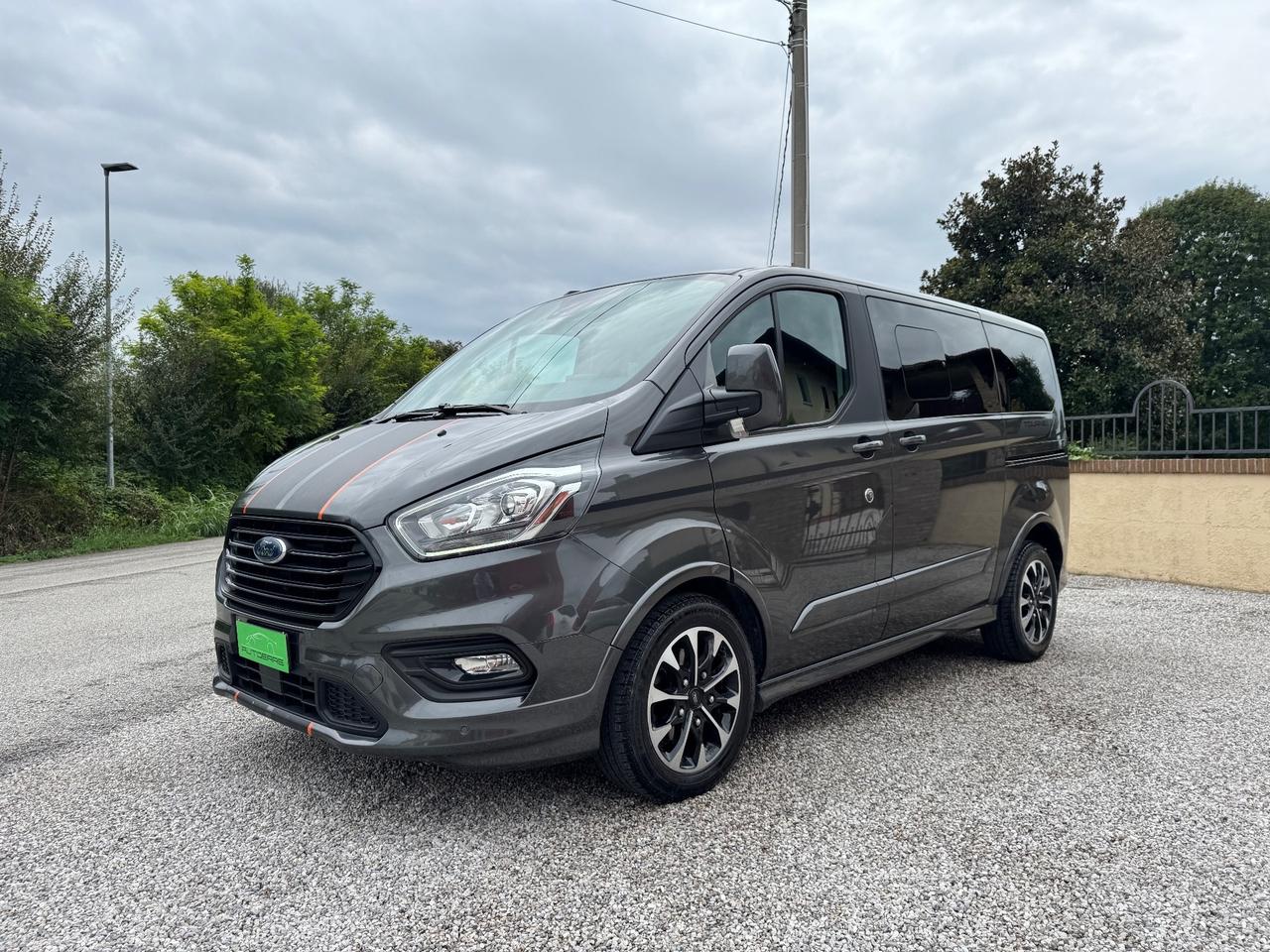 Ford Tourneo Custom 320 2.0 EcoBlue 170CV aut. PC Sport