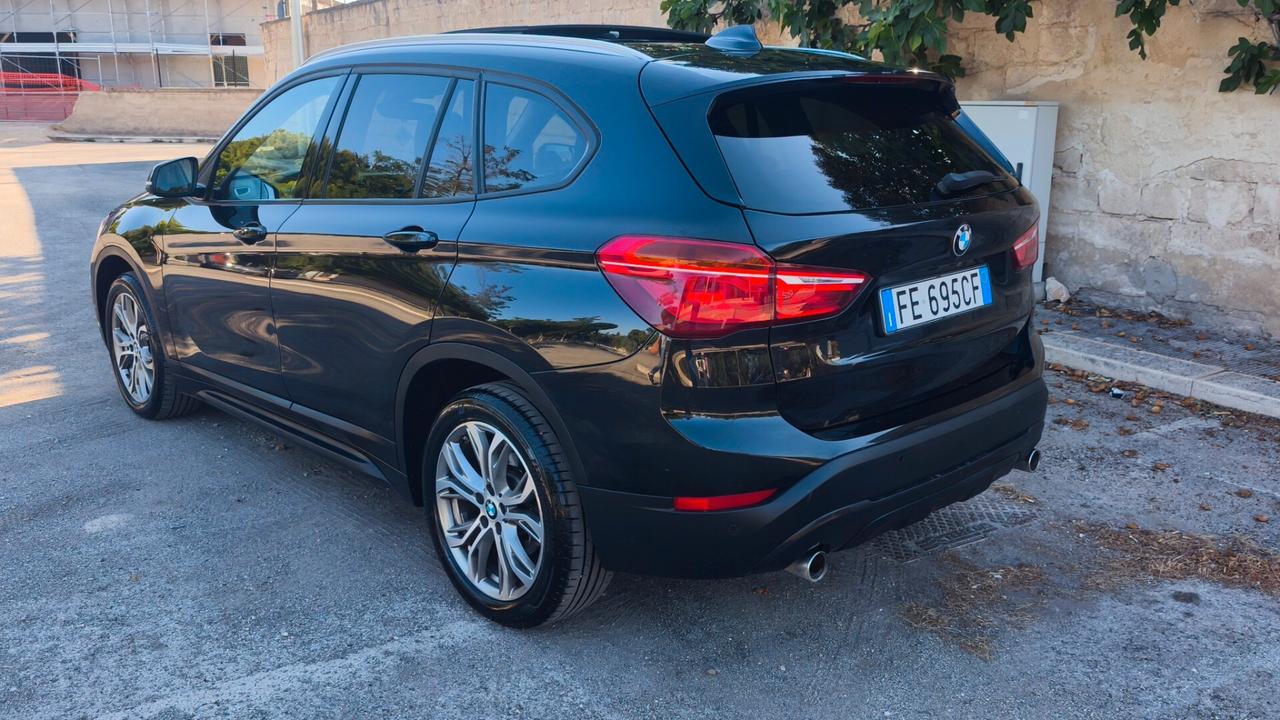Bmw X1 xDrive20d 190cv xLine 2016 TETTO PANORAMICO APRIBILE