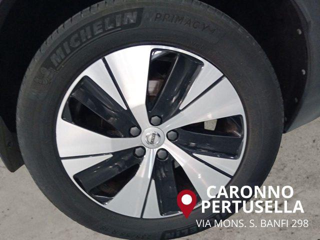 VOLVO XC40 T4 Recharge Plug-in auto Inscription Expression