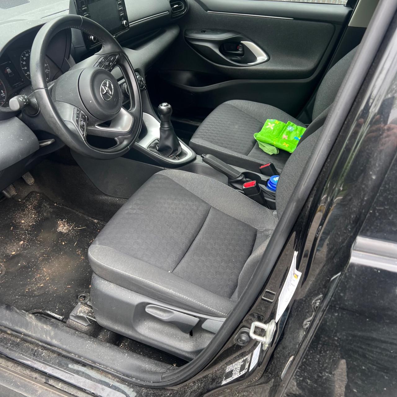 Toyota Yaris 1.0 5 porte Active