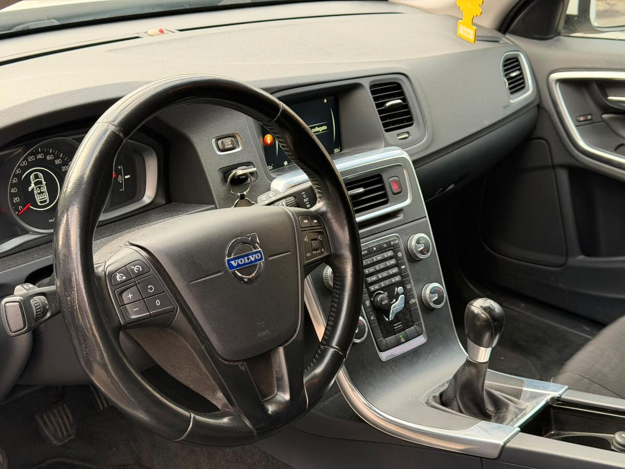 Volvo V60 D2 Geartronic Momentum N1