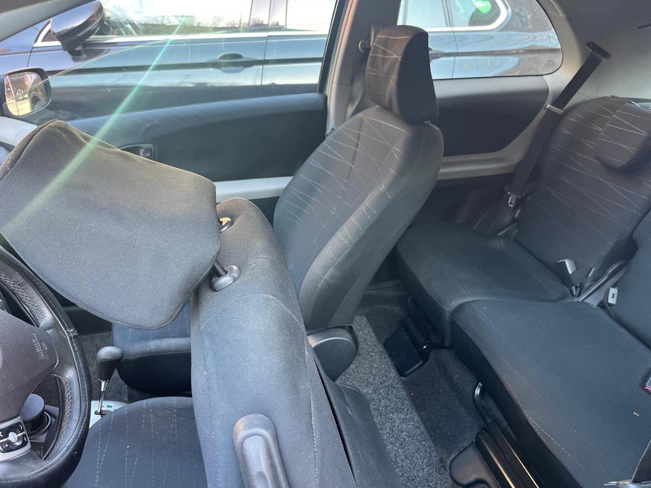 Toyota Yaris 1.0 3 porte