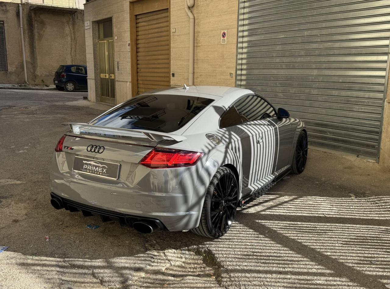 Audi TT RS Coupé 2.5 TFSI quattro S tronic