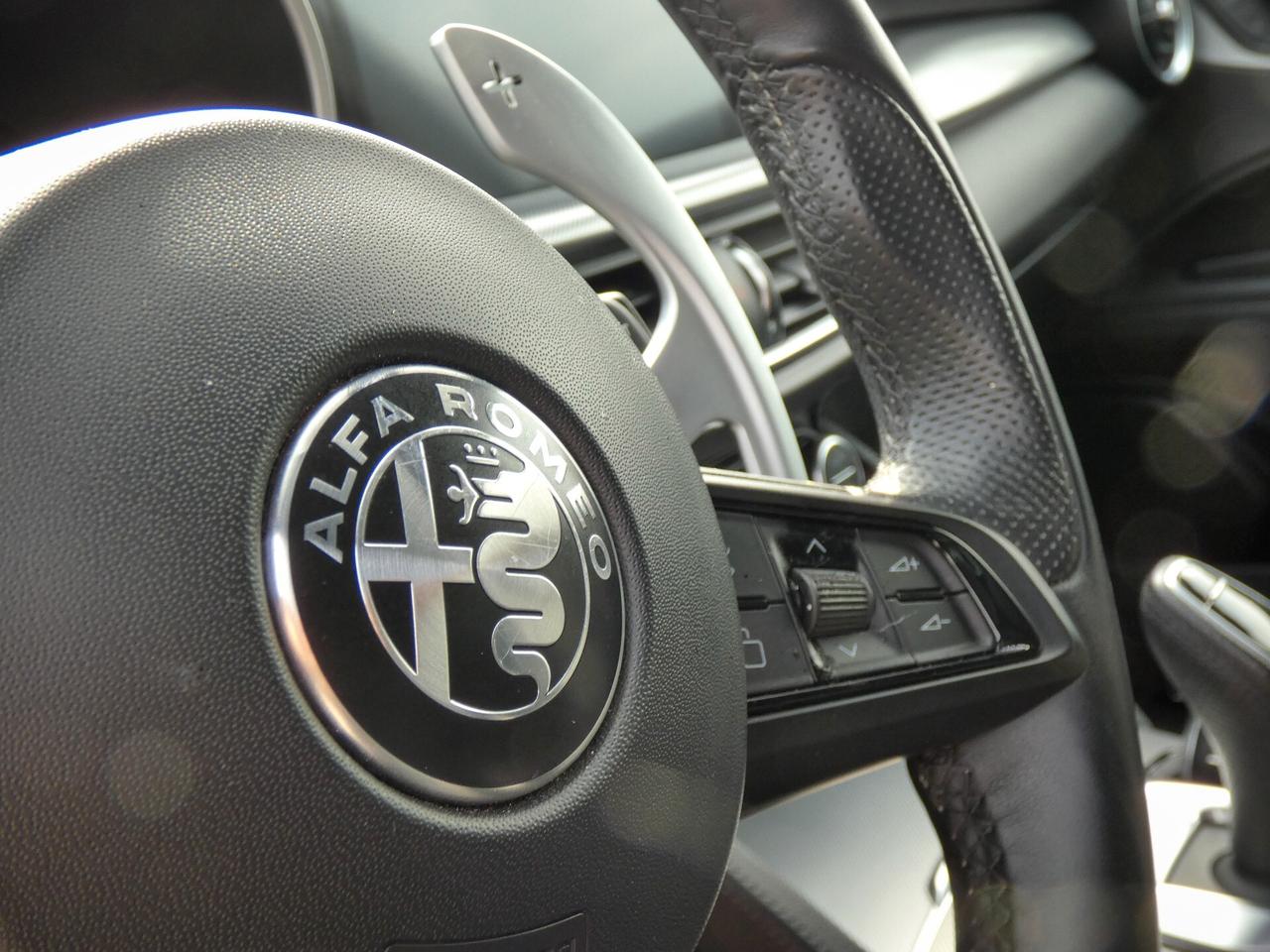 Alfa Romeo Stelvio 2.2 Turbodiesel 210 CV AT8 Q4 Veloce