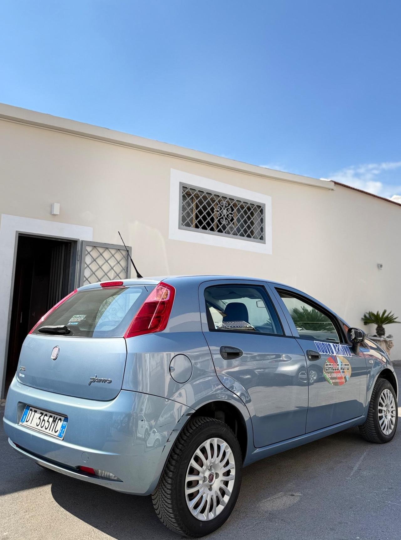 Fiat Grande Punto 1.4 Natural Power 77 Cv