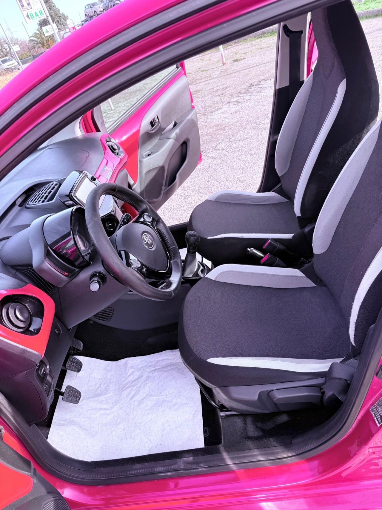 Toyota Aygo 1.0 VVT-i 69 CV 5 porte Ok neopatentati