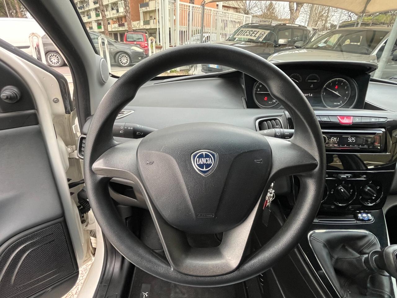 Lancia Ypsilon 1.2 69 CV 5 porte KM CERTIFICATI 1 PROPRIETARIO