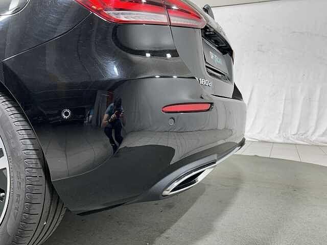 Mercedes-Benz A 180 A 180 d Automatic Sport
