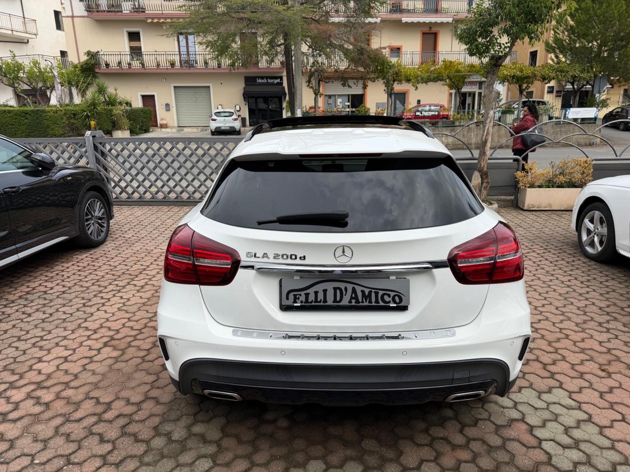 Mercedes-benz GLA 200 d Automatic Premium