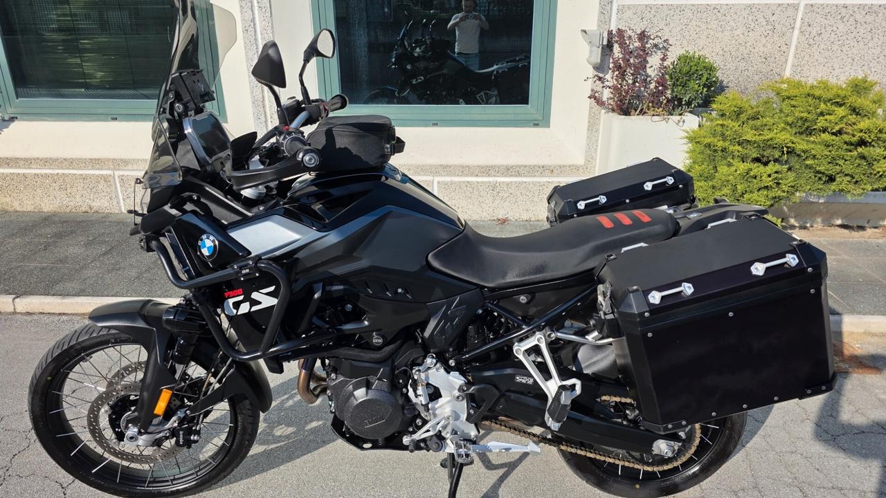 Bmw F 900 GS 2025 garanzia