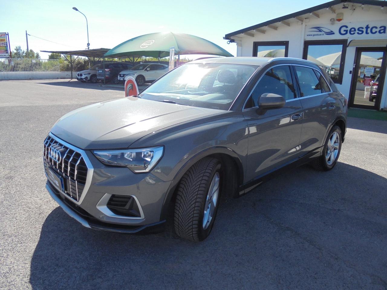 Audi Q3 35 TDI S tronic Business Advanced