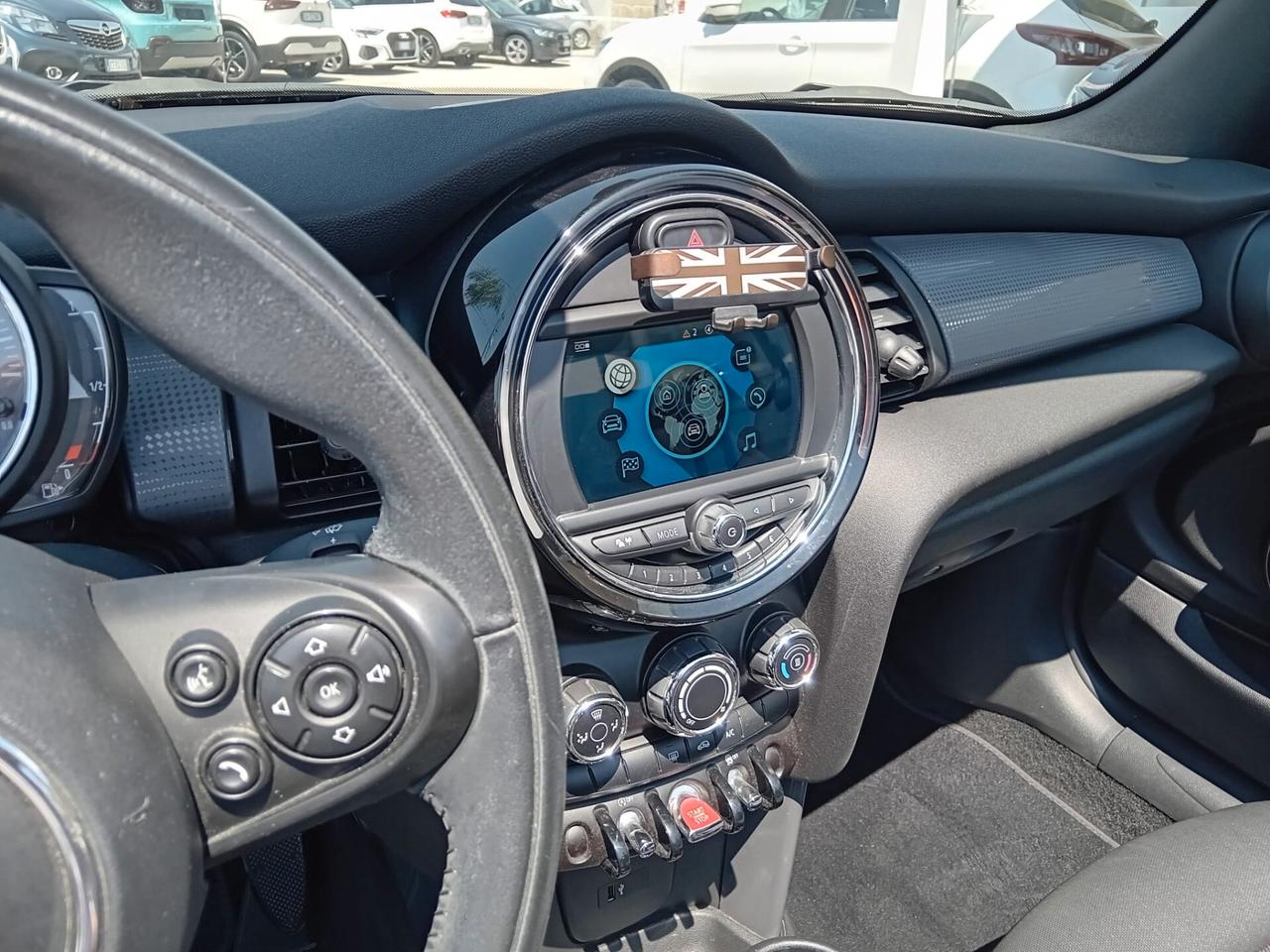 Mini Mini 1.5 Cooper D Hype Cabrio
