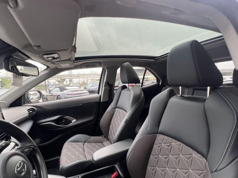 Toyota Yaris Cross 1.5 E-CVT Lounge AWD-i 131cv