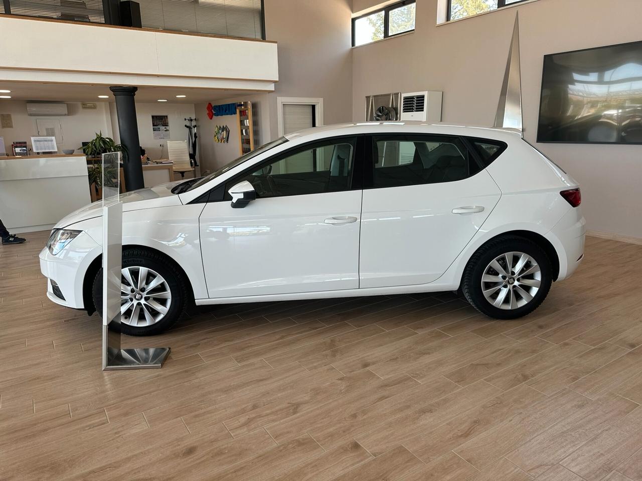 Seat Leon 1.6 TDI 115 CV 5p. Style
