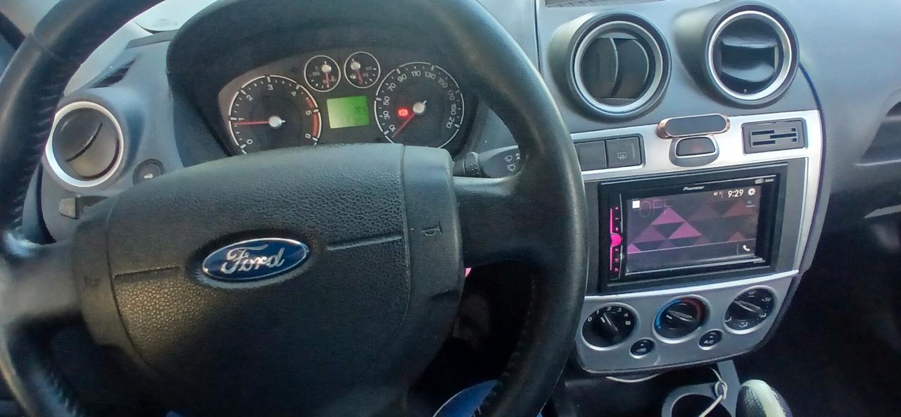 Ford Fiesta 1.4 TDCi neopatentati
