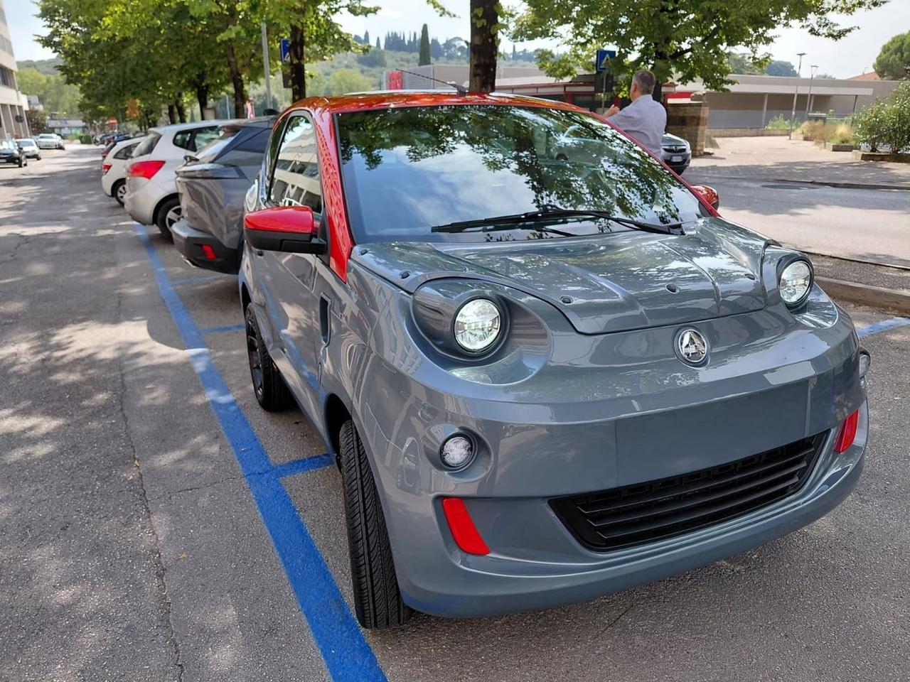 Aixam Mega Chic eMinauto 5.5 KWh #11990