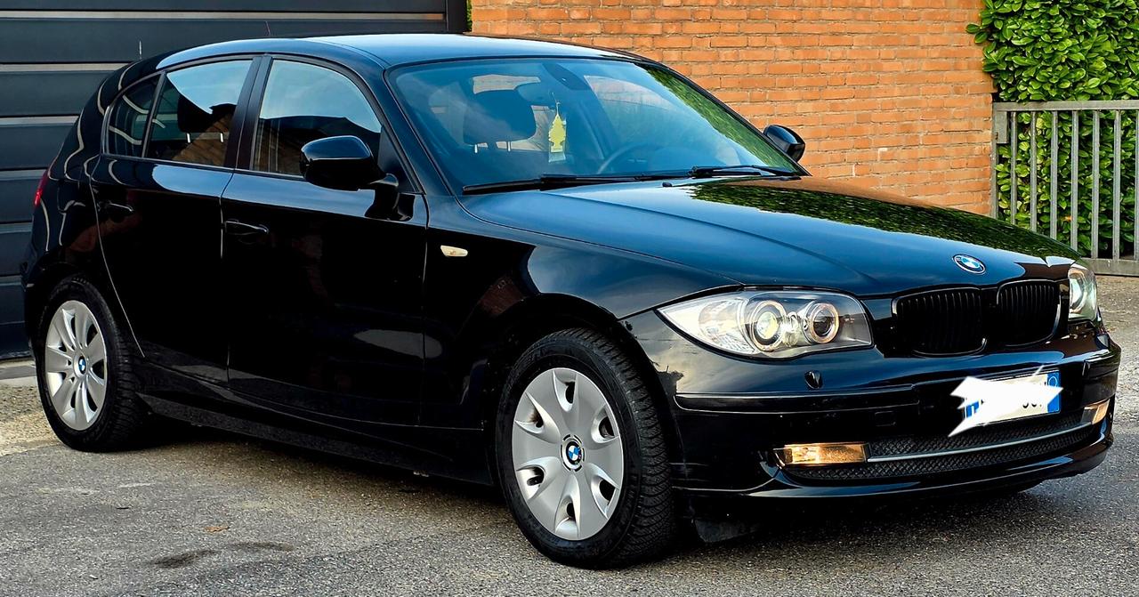 Bmw 118 118d cat 5 porte Futura neopatentati euro5B