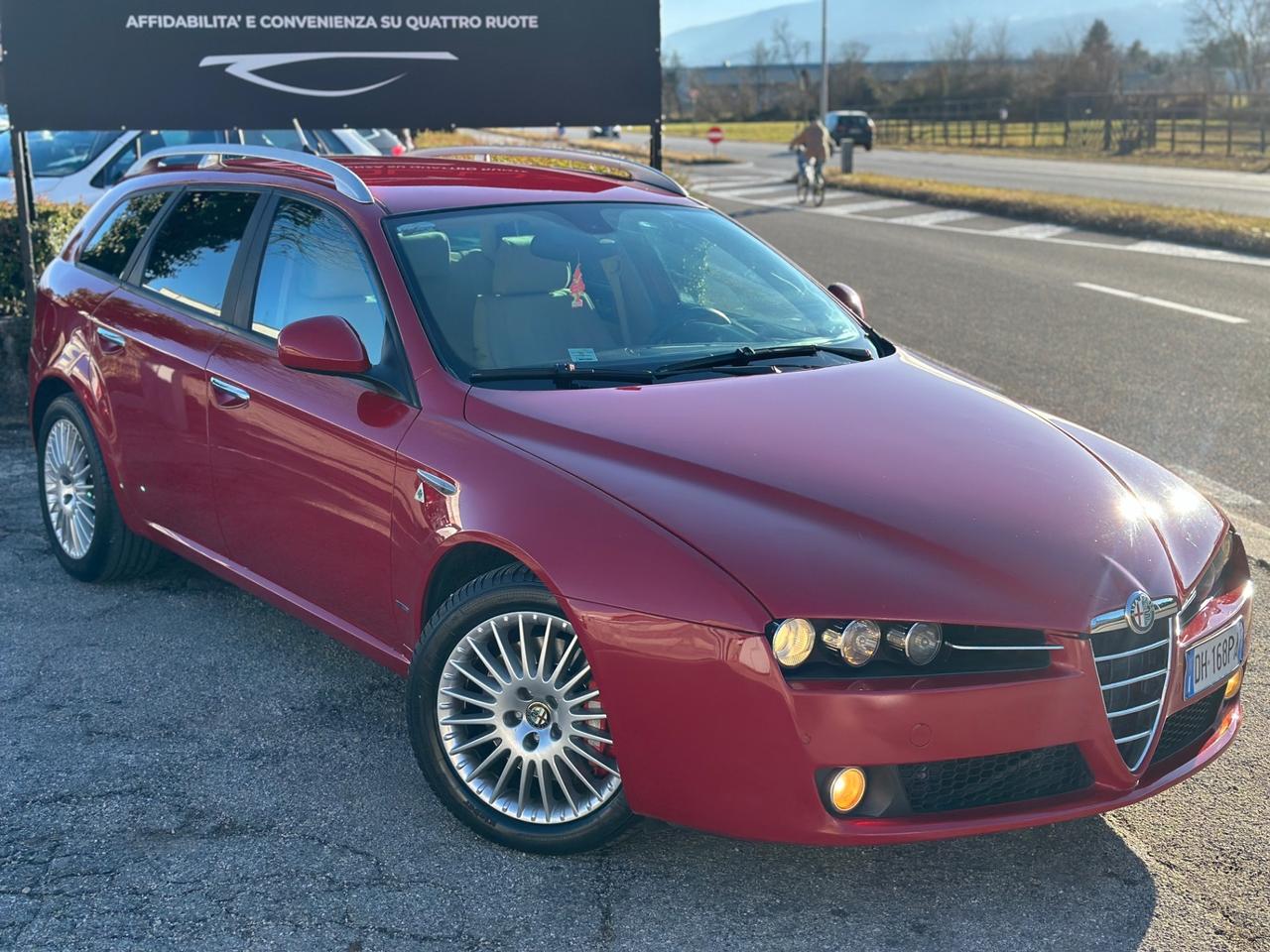 ALFA ROMEO 159 2.4 JTDm 20V Sportwagon Progression Q-Tronic