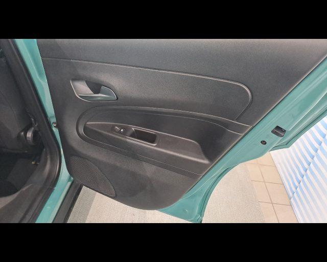 FIAT 600 1.2 hybrid 145cv auto