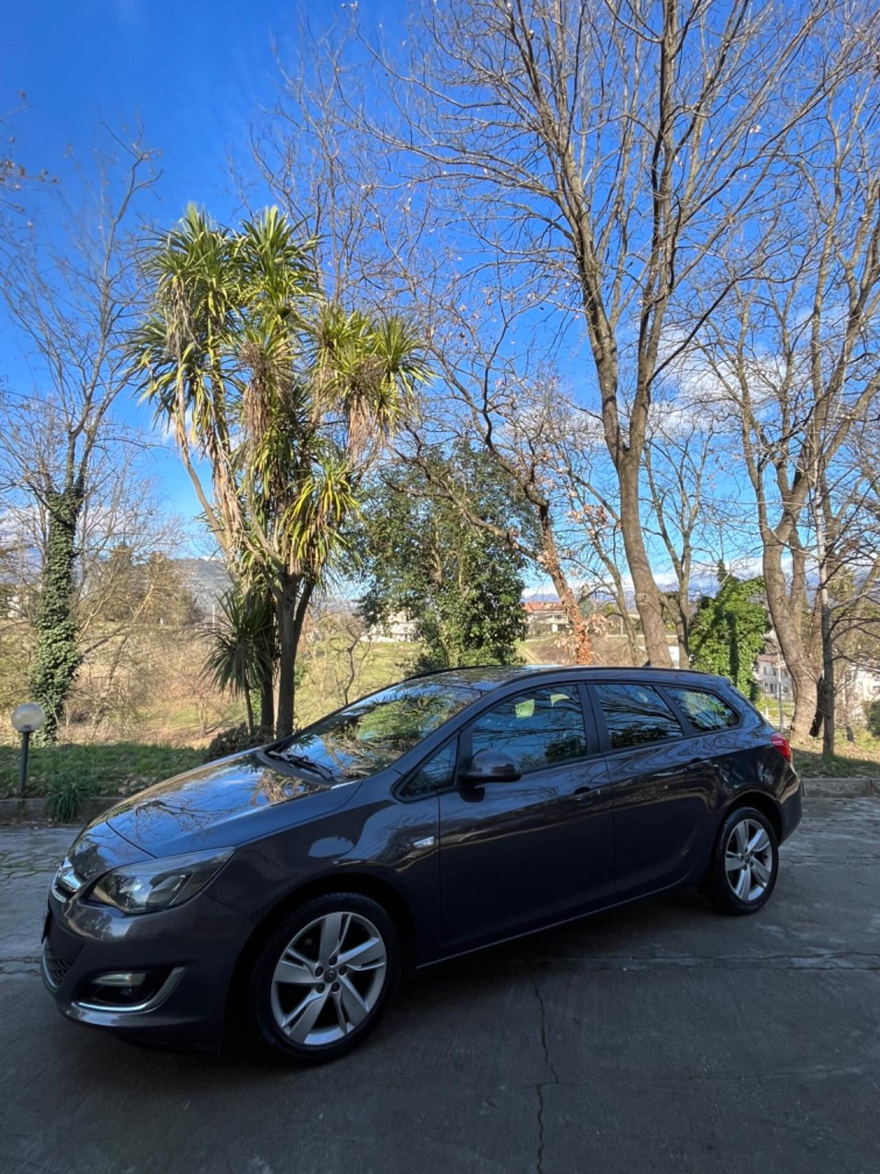 Opel Astra J 1.4 GPL SCADENZA 2035 NEOPATENTATI